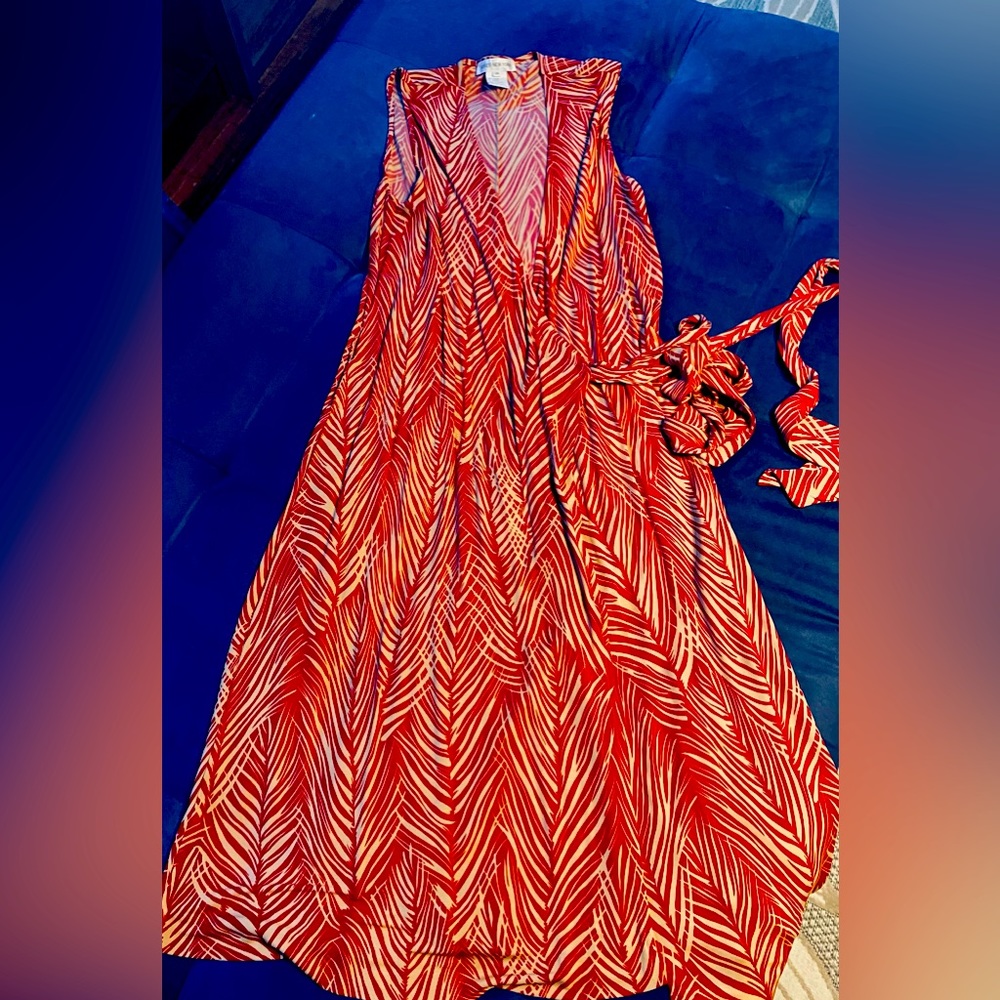 Wrap Around Red and Tan Dress by Jones New York Size Medium